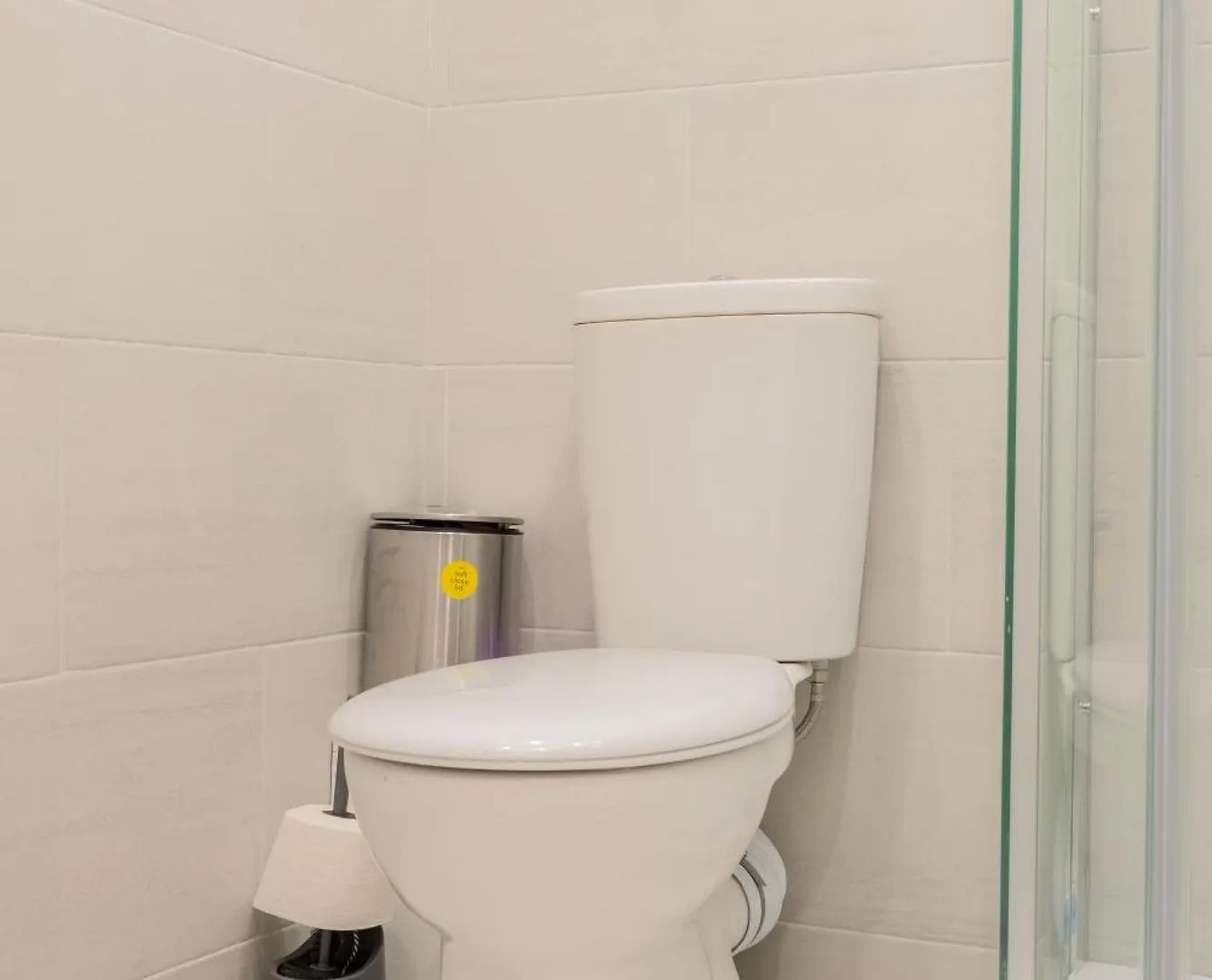 New Build 1 Bedroom Flat 카디프 0*,